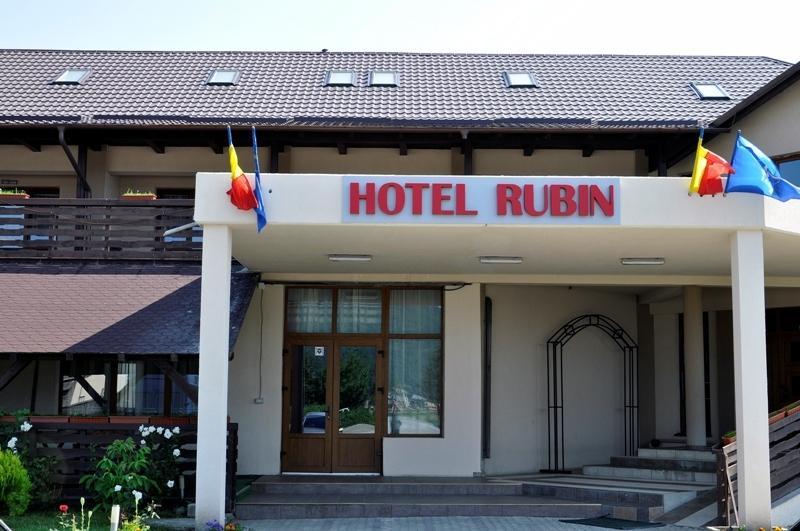 מלון גורה הומורולווי Casa Rubin מראה חיצוני תמונה